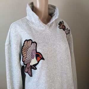 H&M hummingbird, bee flower patches grey sweater, women's medium